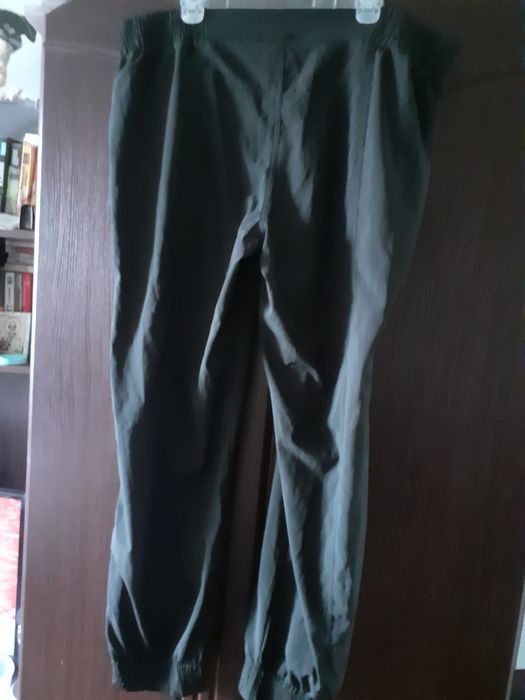 Отличные женские брюки! Размер 66- 70! XL+ !