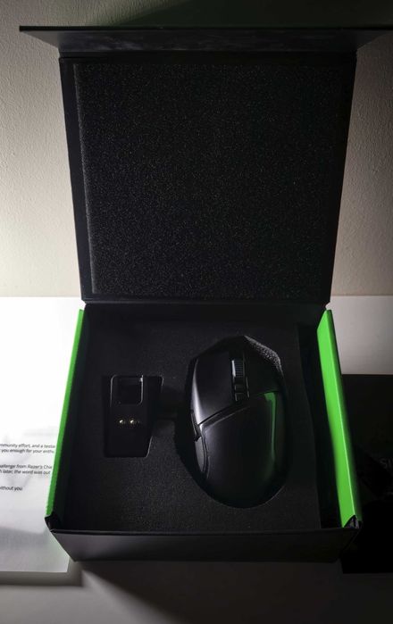 Razer Basilisk Ultimate + Stacyjka do ładowania Mouse Dock Chroma