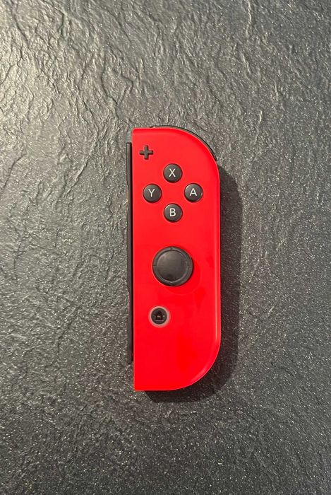 Pad kontroler Joy-Con Nintendo Switch czerwony uszkodzony nie działa analog
