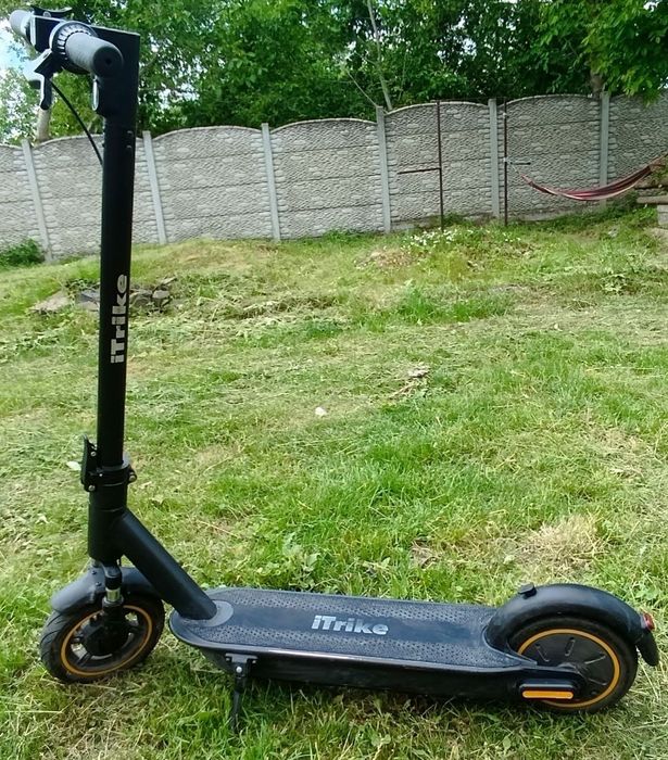 Продам самокат iTRiKE