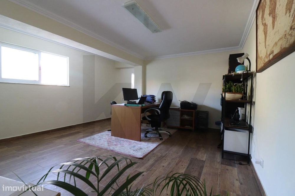 Moradia T3, com terraço cobertura e cave - Qta Eucaliptos, Faro