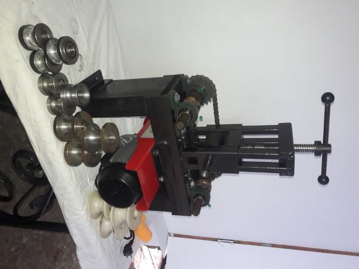 Трубогиб м2 електро