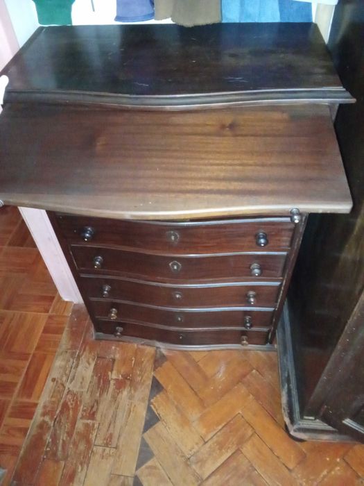 Aparador arrumador cerejeira novo