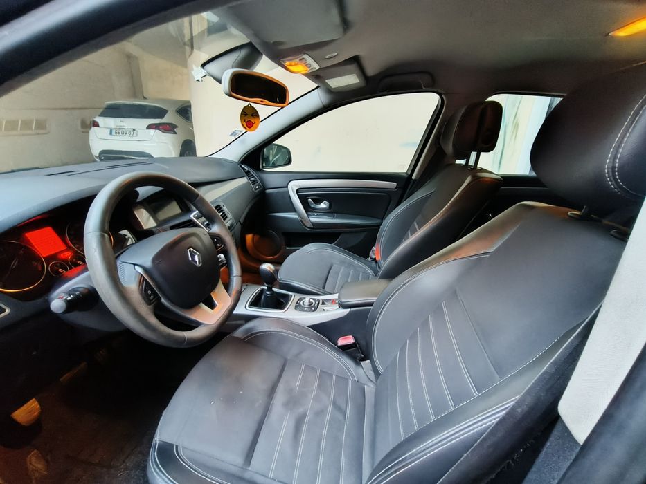 Renault Laguna Break 1.5dci Luxe Previlege ano 2011
