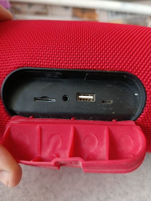 Продам блютуз колонка