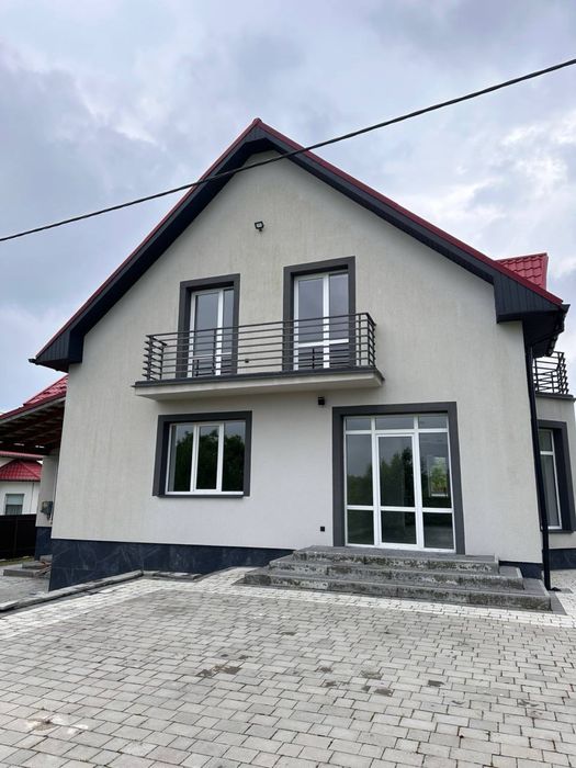 Продається будинок з ремонтом 216 м2  на 8 сотих,Калуське шосе