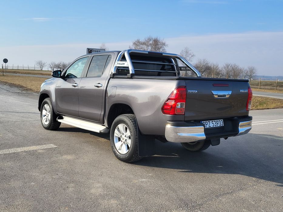 Toyota Hilux 2.4 diesel 4x4 reduktor zadbana