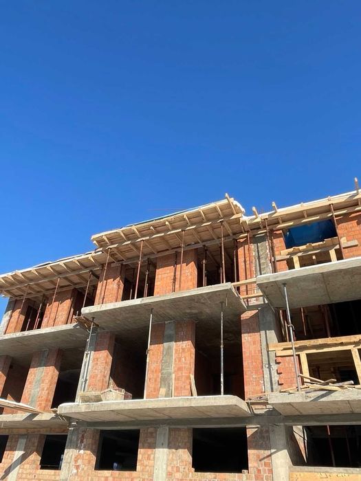 Продаж 2 кімнатна квартира ЧЕРНІВЦІ ЖК "ІТАЛІЙСЬКИЙ КВАРТАЛ", ліфт