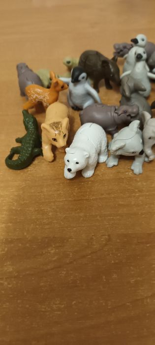 Игрушки с киндера натунс