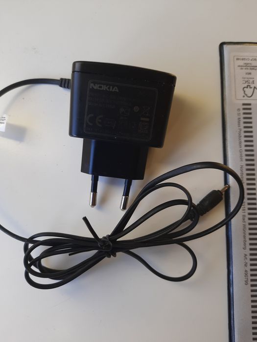 Carregador de Nokia compatível com vários modelos