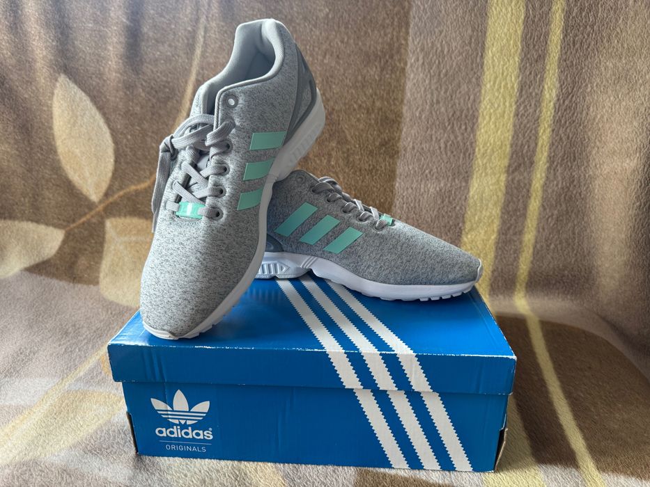  originals 1点 adidas originals zx - купити жіноче взуття - Ціна на OLX.ua