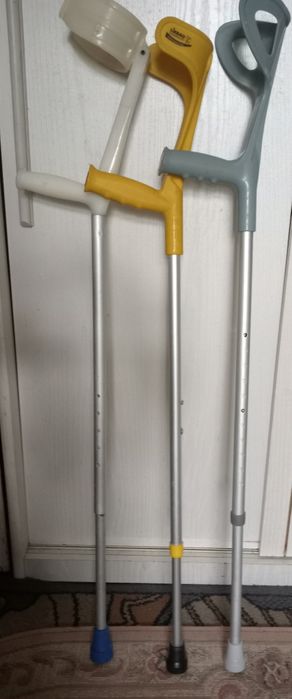 Kule ortopedyczne aluminiowe wysokość regulowana
