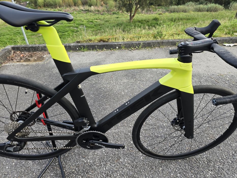 Trek madone sl6 sram rival axs