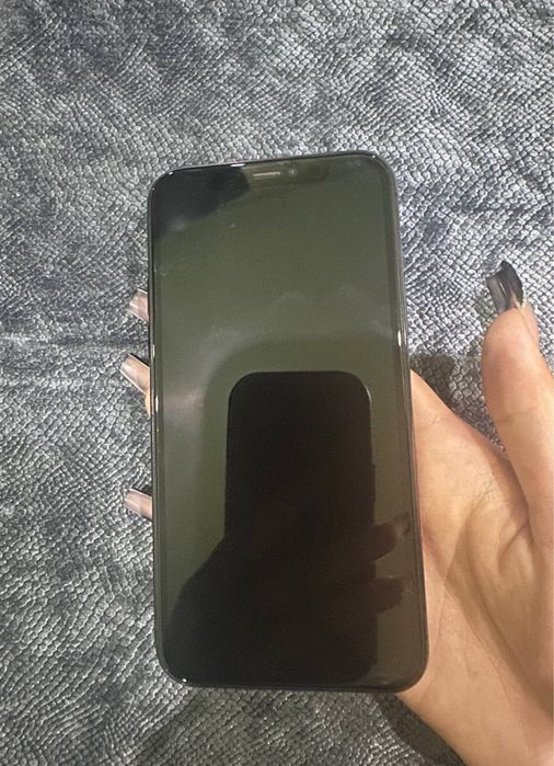 Продам айфон 11 про на 512