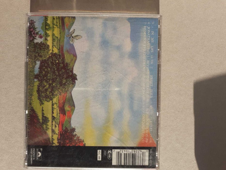 BARCLAY JAMES HARVEST - Time Honoured Ghosts