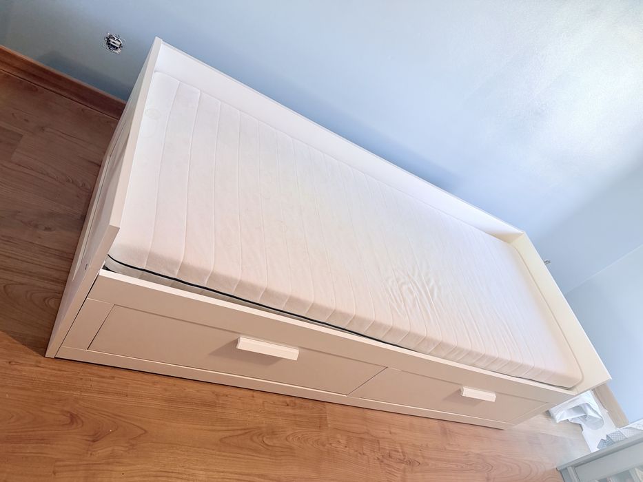 Cama IKEA BRIMNES - Cama Individual / dupla