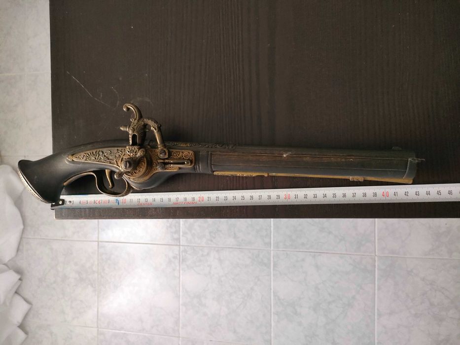 Pistola Pederneira Preta