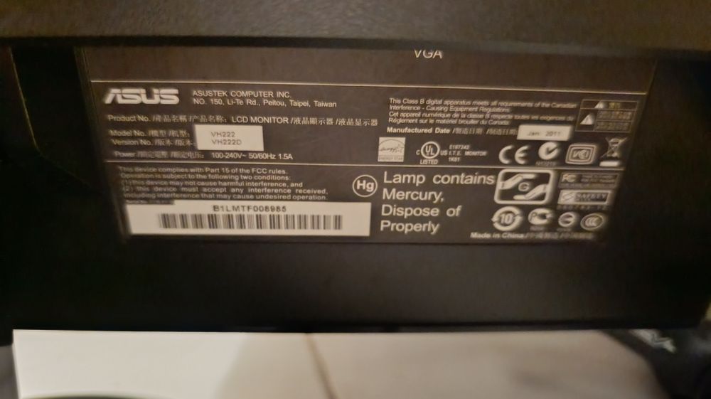 Monitor ASUS e LG
