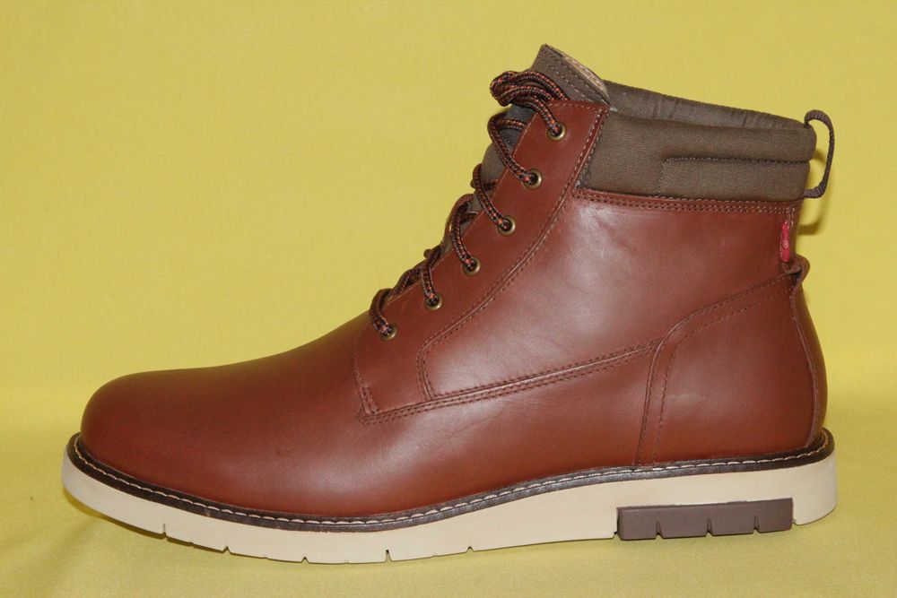 Ботинки мужские Levi's, размер 47,5