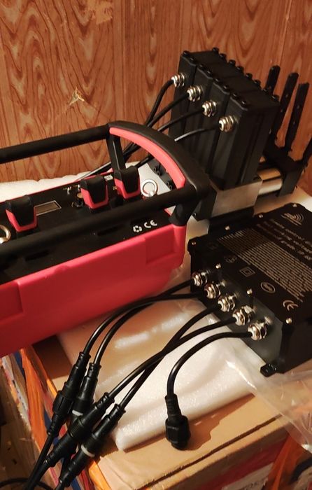 Пульт дистанційного керування Маніпулятором!