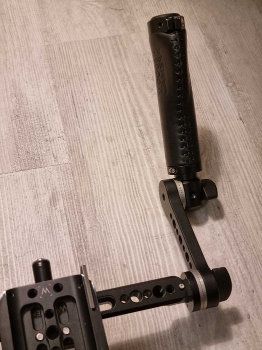 Rig Kamerowy Wooden Camera naramienny