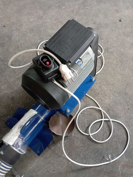 Шнековий погрузчик з двигуном або без, навантажувач, шнек