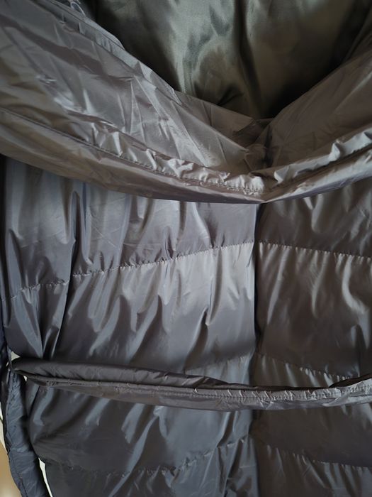 Pikowany płaszcz z kapturem roz L