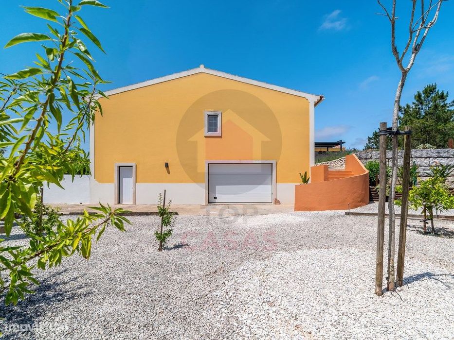 Moradia T3 com Piscina e Terreno em Osseira - Carvalhal Benfeito