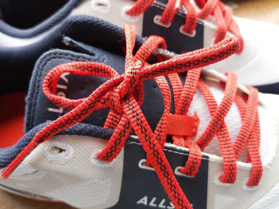 Buty nowe do siatkówki AllSix V500H decathlon rozm.45