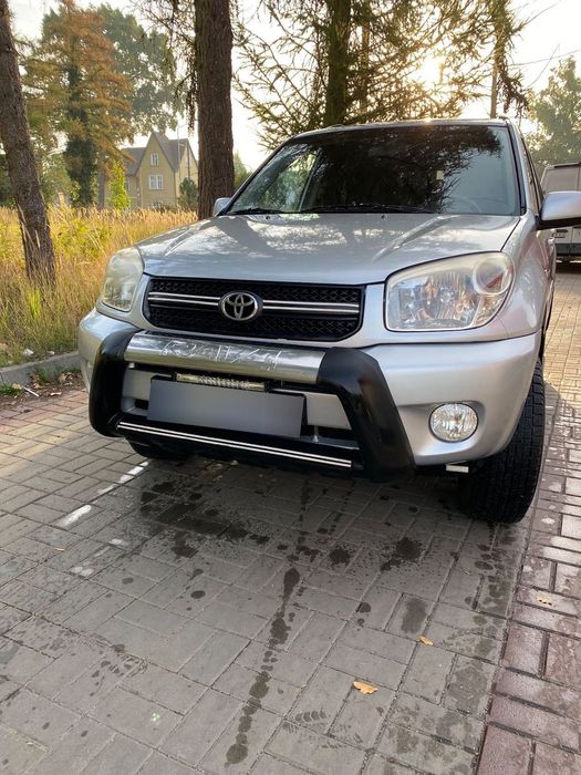 Toyota RAV-4