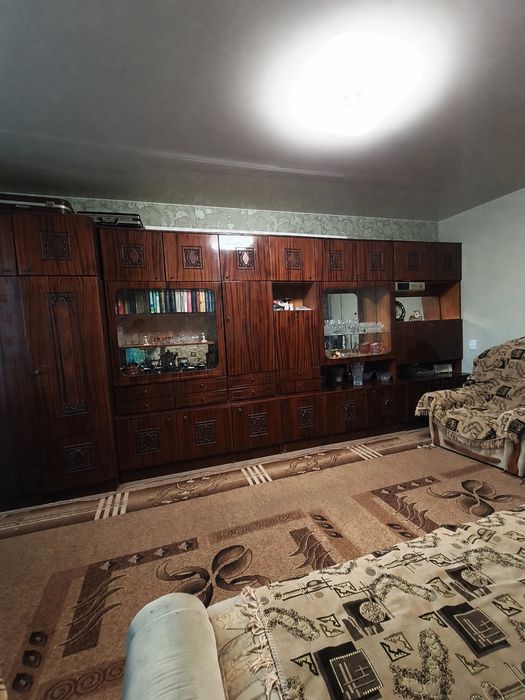 Продаж 2кім квартири лівий берег