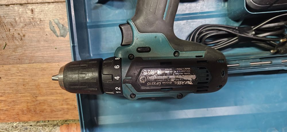 Wiertarko-wkrętarka