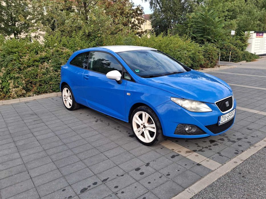 SEAT Ibiza 2009 rok 1.6 benz 3 drzwi ,wersja limitowana stan super