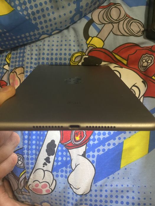 Продам оригинальний Ipad 4 mini 128gb LTE