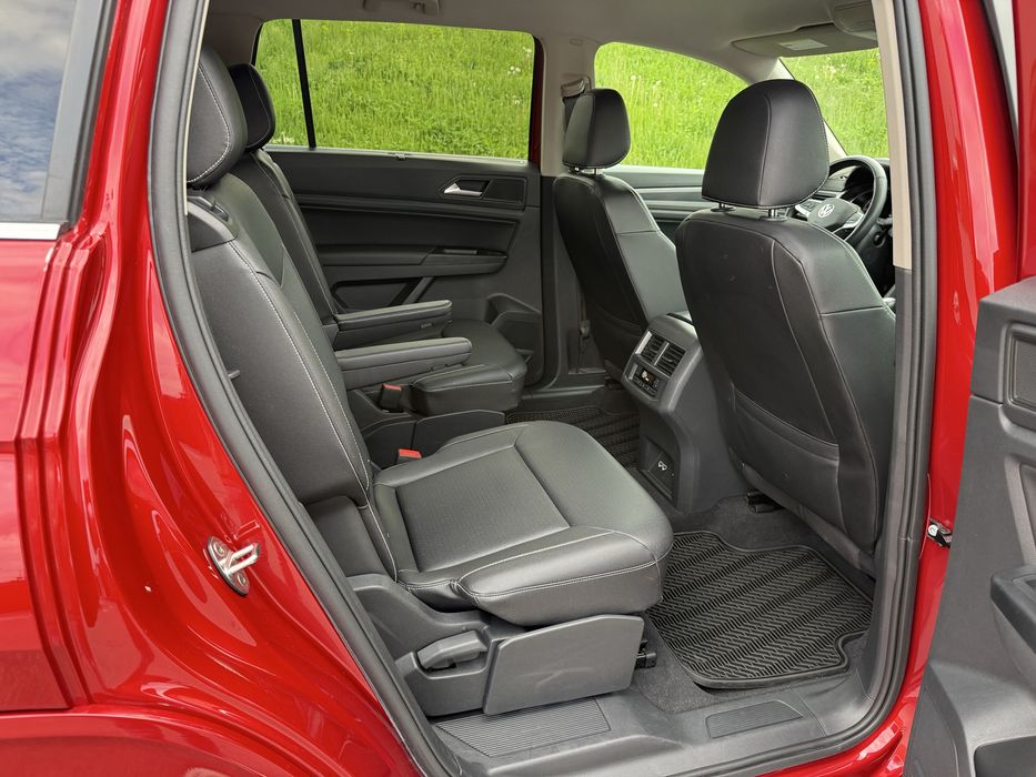 Volkswagen Atlas  2020 року 3.6 бензин автомат, повний привід, 68т. км.
