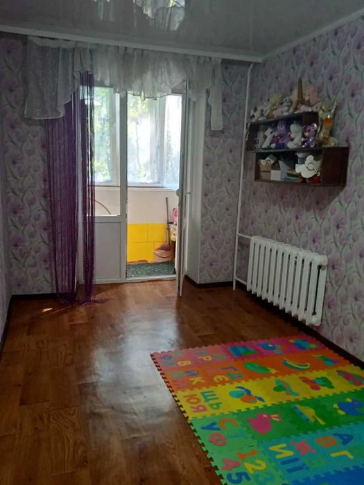 Здається 3 кімнатна квартира