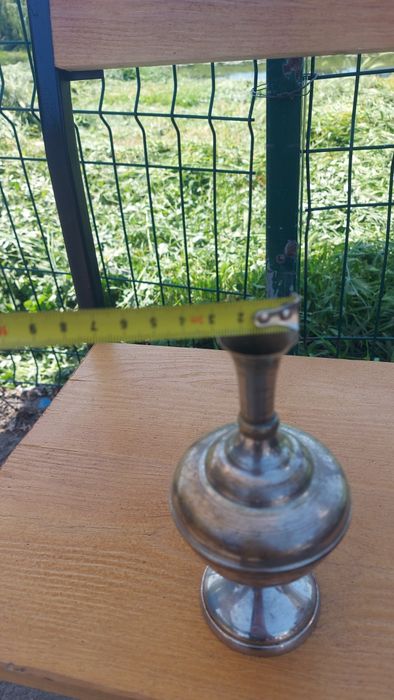 Продам вазу латунь