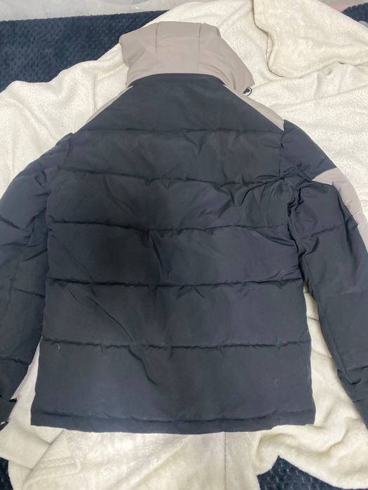 Продам зимню куртку M