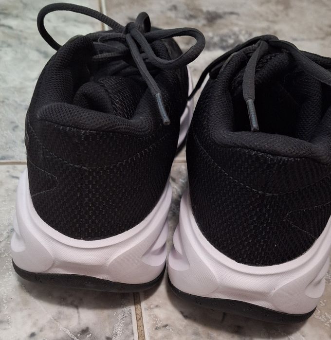 Sapatilhas Reebok novas tam 37