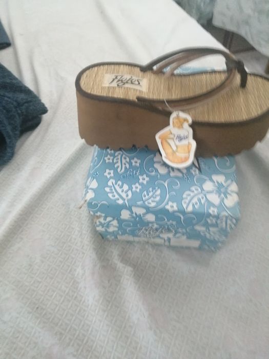Chinelos,flojos, novo com etiqueta, figueira da foz