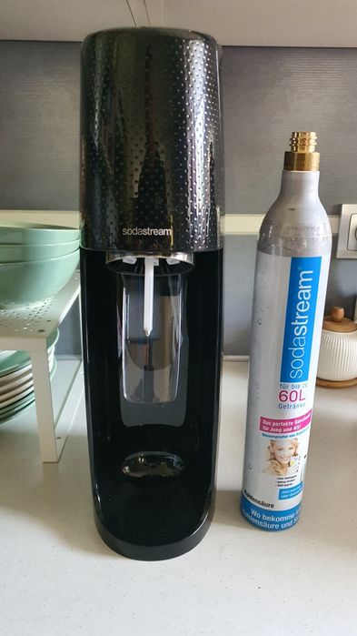 Napełnianie nabojów Sodastream