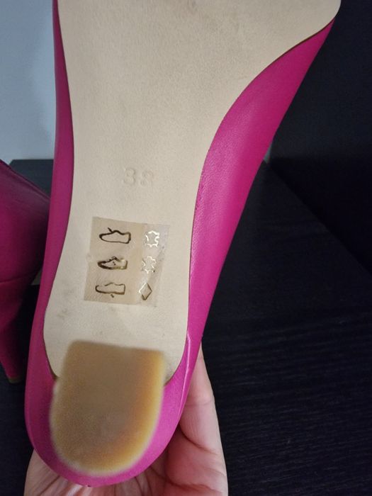 SAPATOS em pele TAM.38 Fucsia