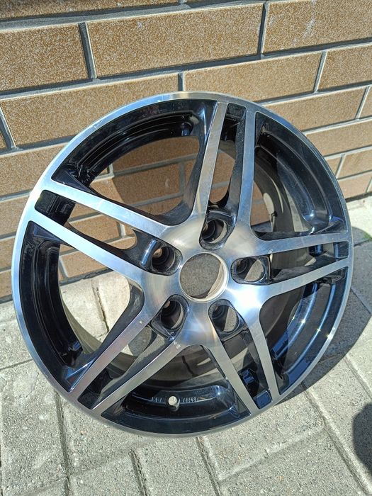 Felga Aluminiowa 15 Cali 5x114.3 6.5Jx15H2 ET40 - Dezent - WYSYŁKA