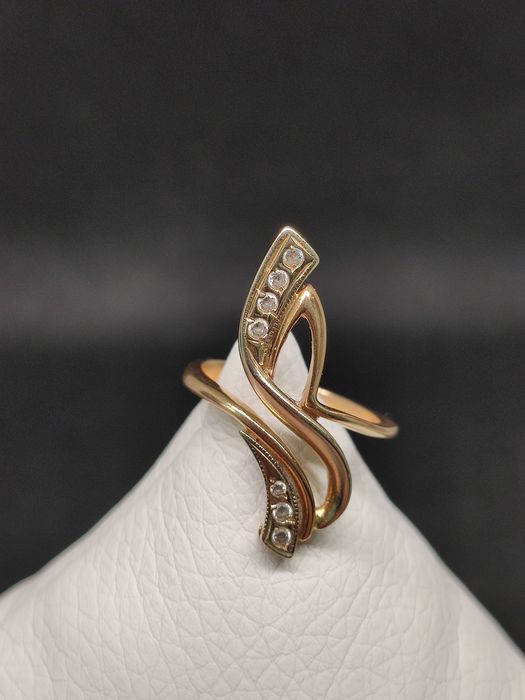 Кольцо золотое р16