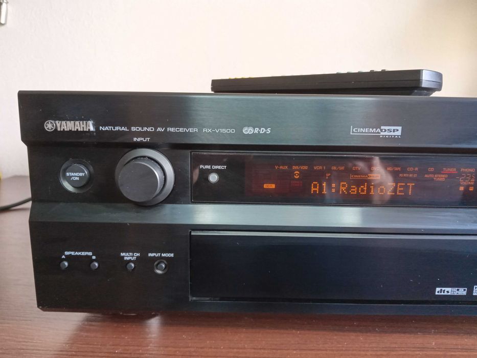Amplituner Yamaha RX-V1500 RDS pilot