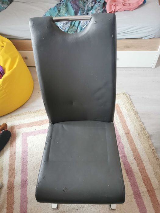Krzesła do stolu