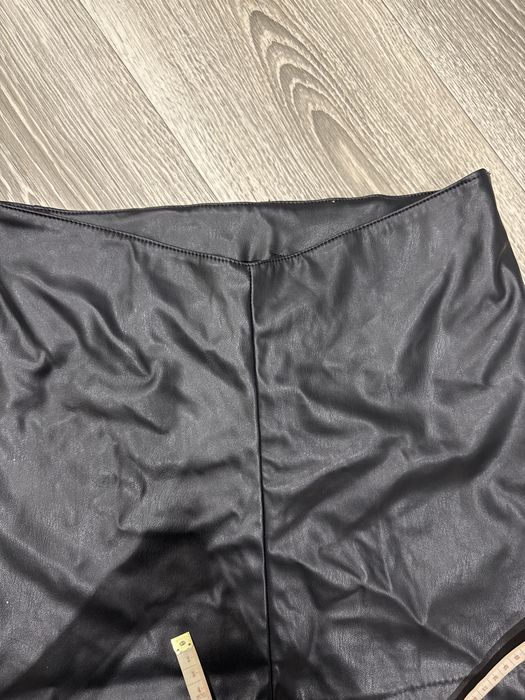 Спідниця кожана