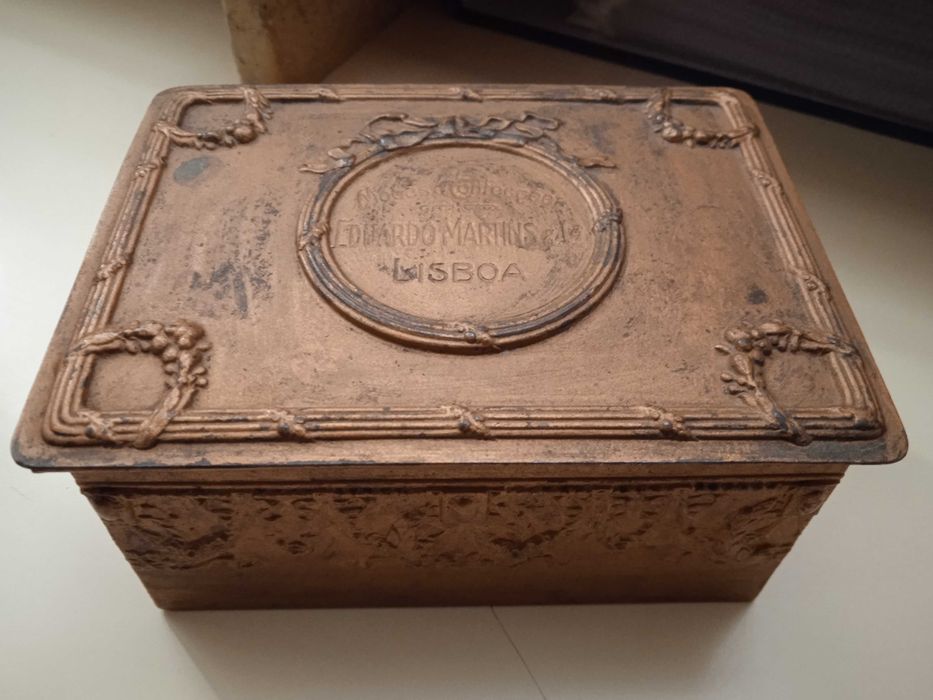 Caixa antiga guarda jóias publicitária art deco de loja chiado