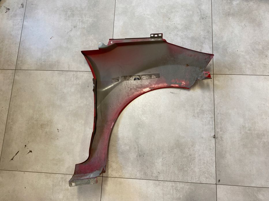 ford fiesta mk7 08- błotnik lewy przód
