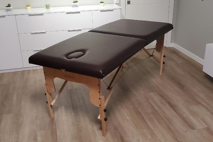 Масажний стіл,косметологія,кушетка,массажный стол